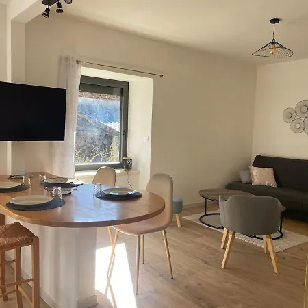 Apartamento à La Campagne Flavin